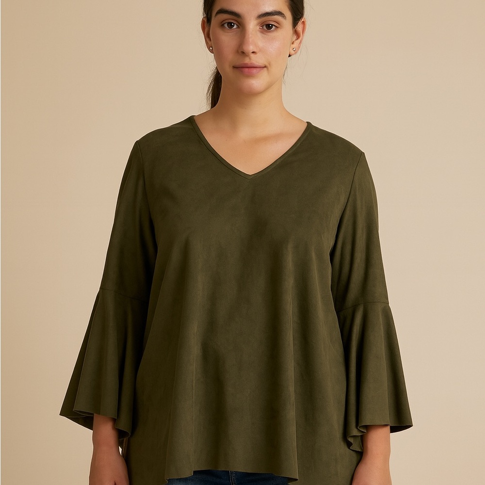 Chico’s women green faux suede V neck long sleeve polyester tunic large blouse.